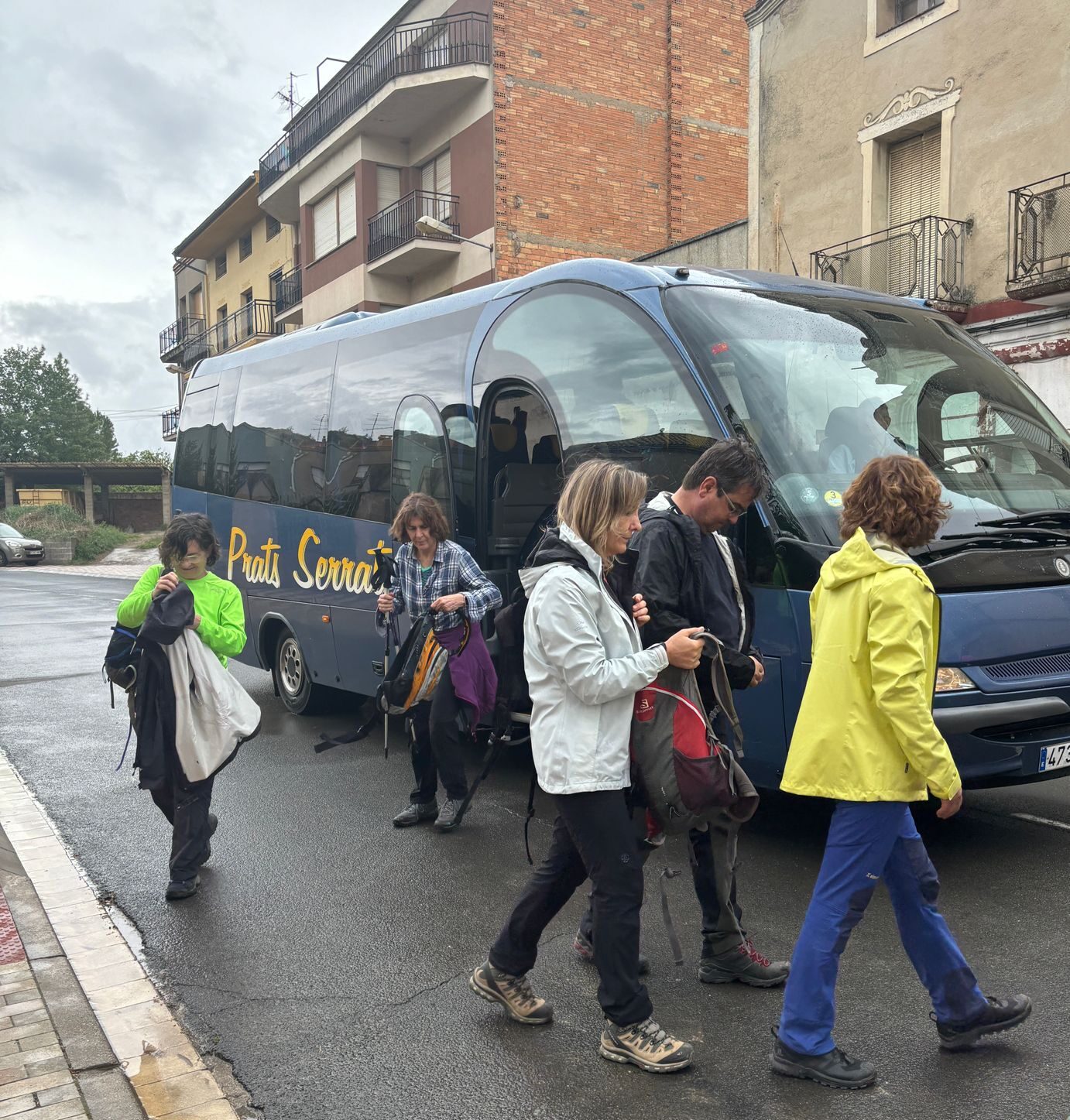 L'inestimable col·laboració d'Autocar Prats-Serrat 